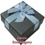 Caixinha_Para_Anel_Papelao_5X5Cm_Fita_Cetim_Azul_Claro-001