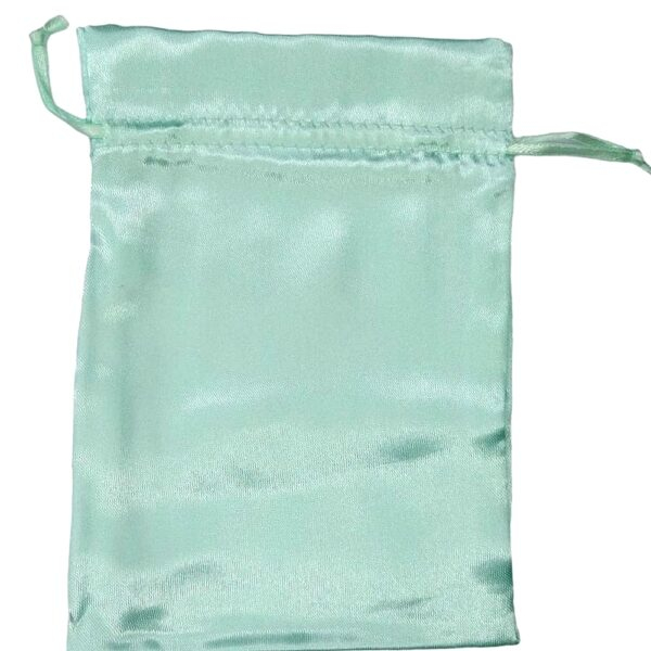 10 Sacos de Cetim 25x35cm Verde Claro para Bolsas.19